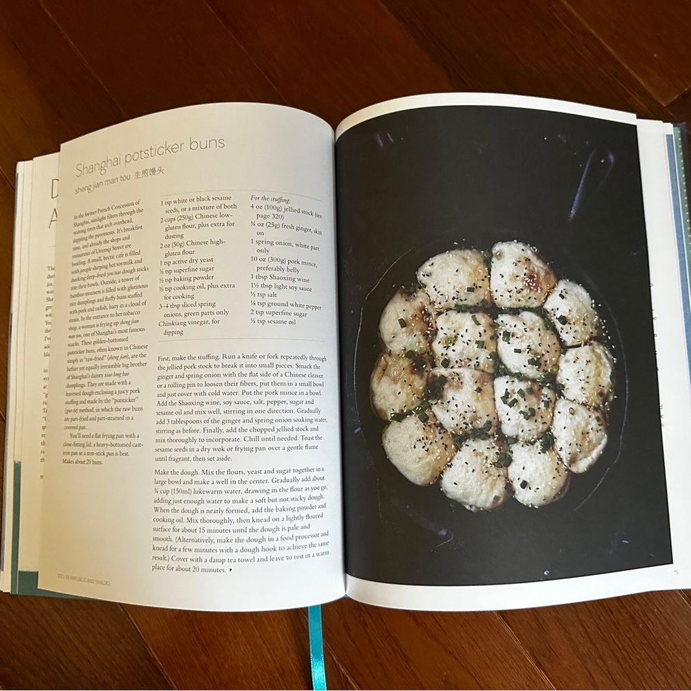 Land of Fish and Rice by Fuchsia Dunlop Cookbook - Picture 4 of 6